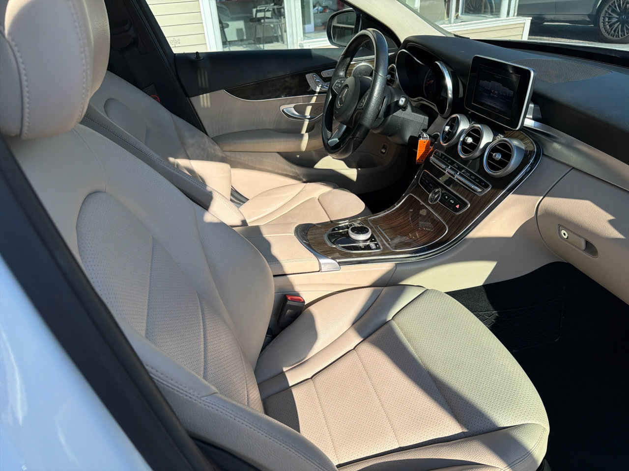 Used 2018 Mercedes-Benz C 300 C 300 Sedan image 29