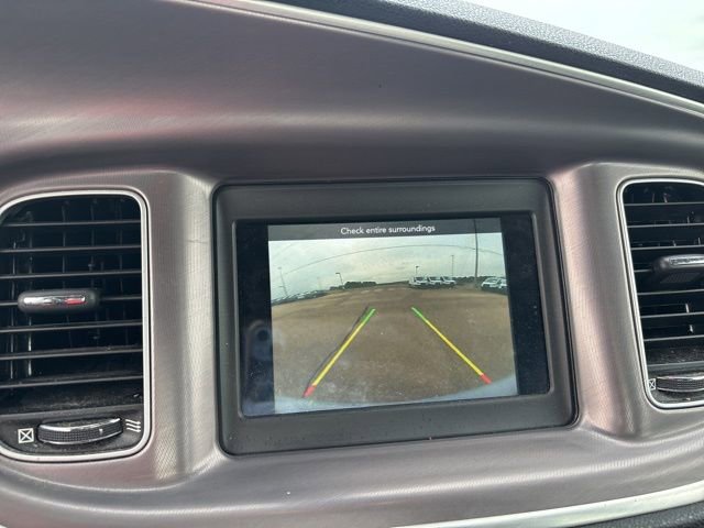 Used 2022 Dodge Charger SXT w/ Leather Interior Group image 17
