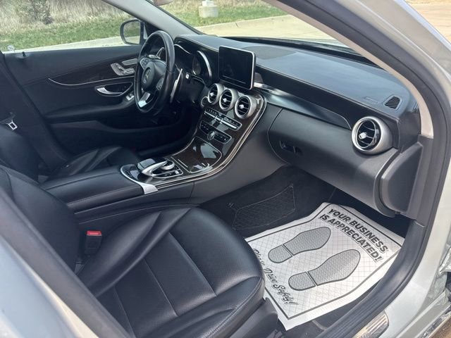 Used 2015 Mercedes-Benz C 300 4MATIC Sedan image 16