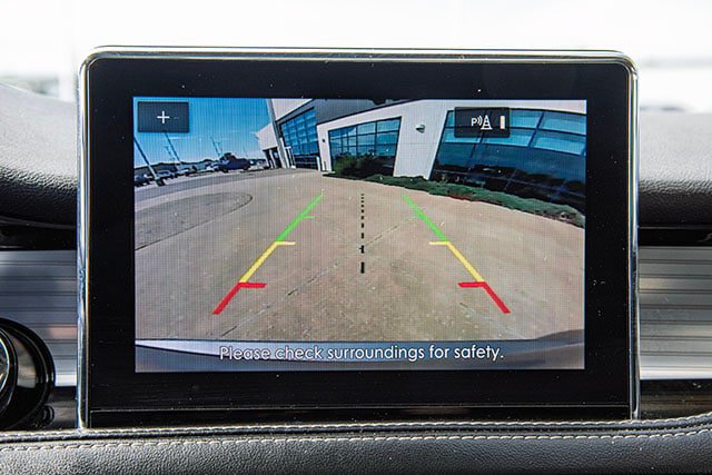 Used 2022 Lincoln Corsair AWD w/ Premium Package image 13