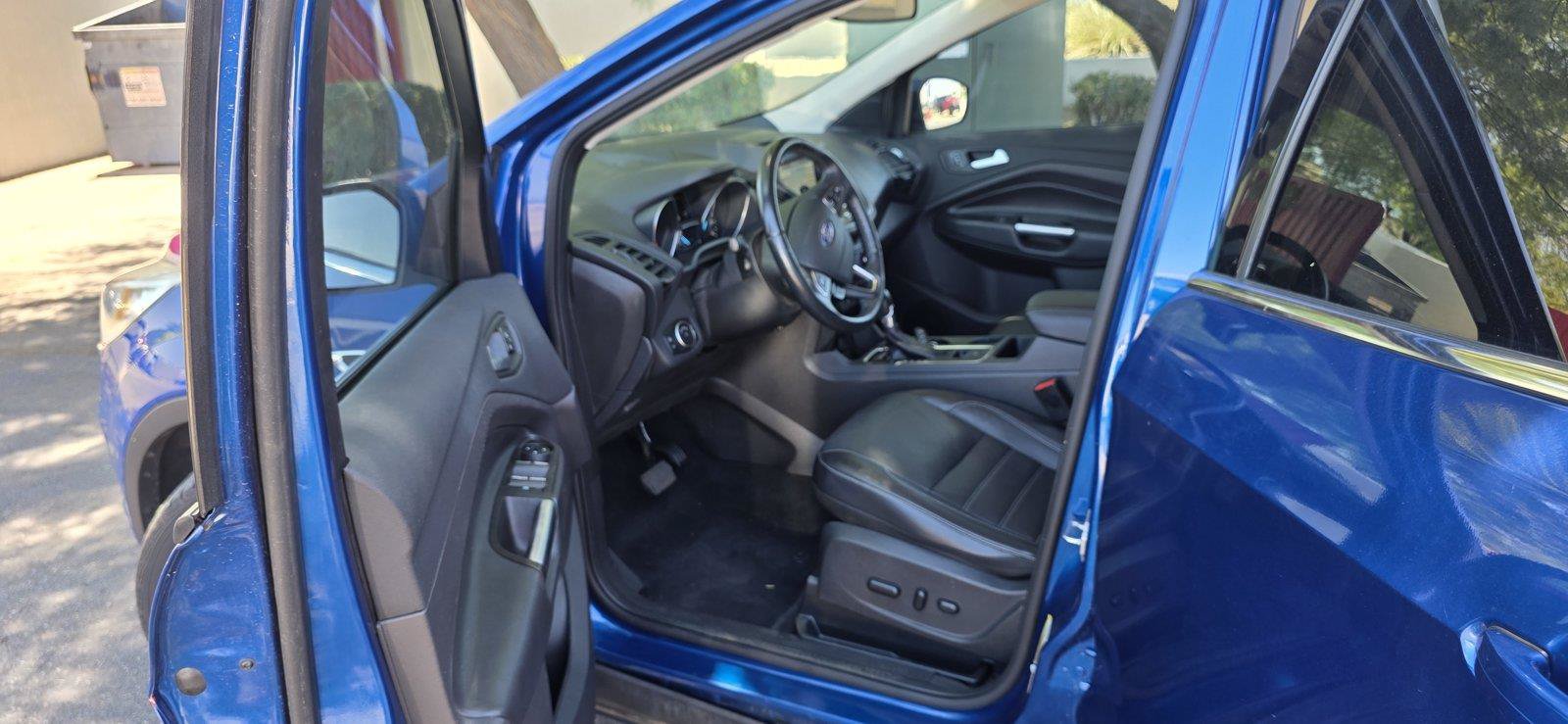 Used 2017 Ford Escape Titanium FWD image 14
