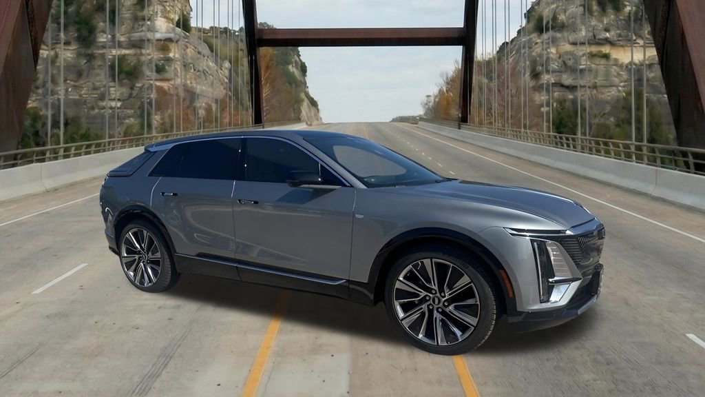 New 2026 Cadillac Lyriq Signature Luxury w/ Nappa Leather Package AWD/4WD image 12