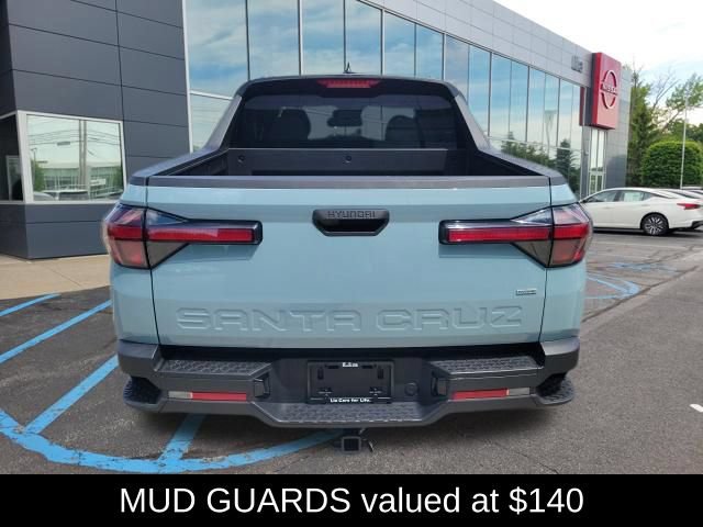 Used 2025 Hyundai Santa Cruz SEL AWD/4WD image 4