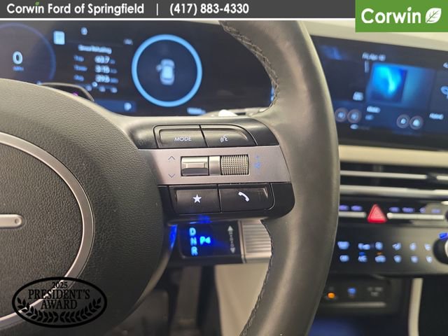 Used 2025 Hyundai Tucson Limited image 33