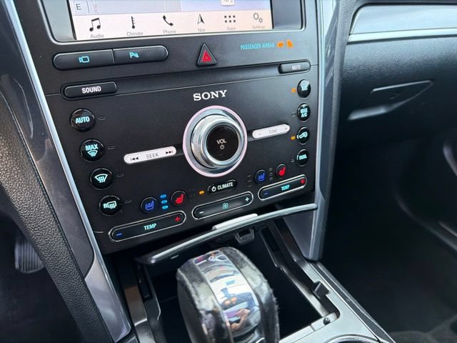 Used 2019 Ford Explorer Sport w/ Equipment Group 401A AWD/4WD image 22