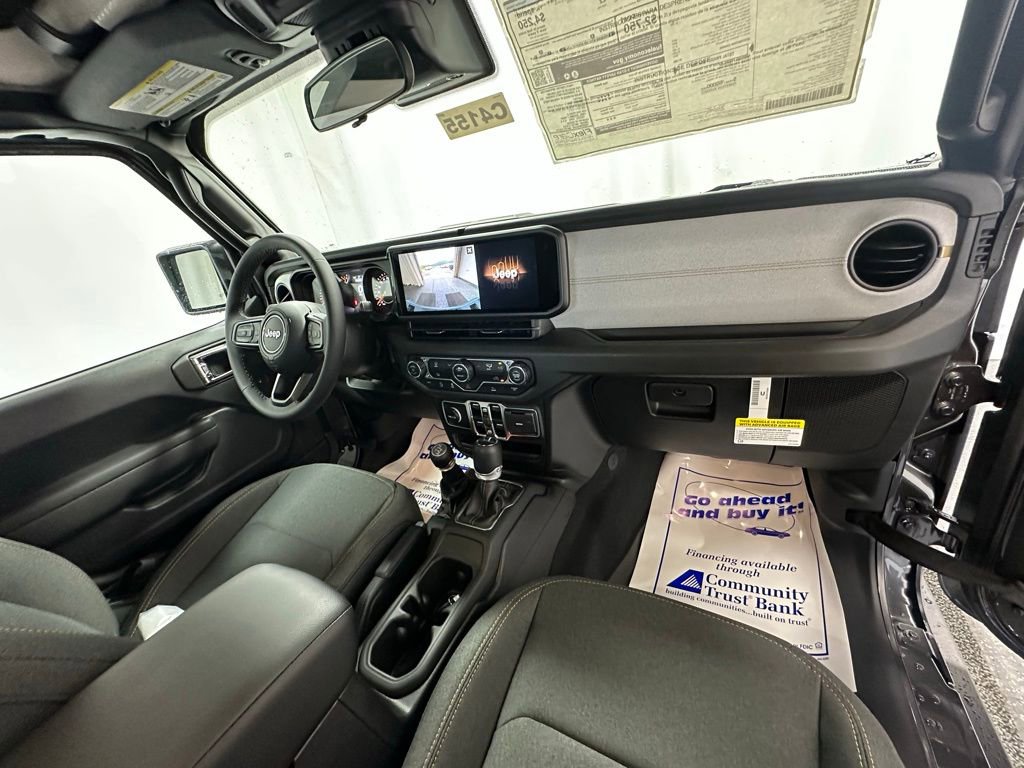 New 2025 Jeep Gladiator Sport AWD/4WD image 19