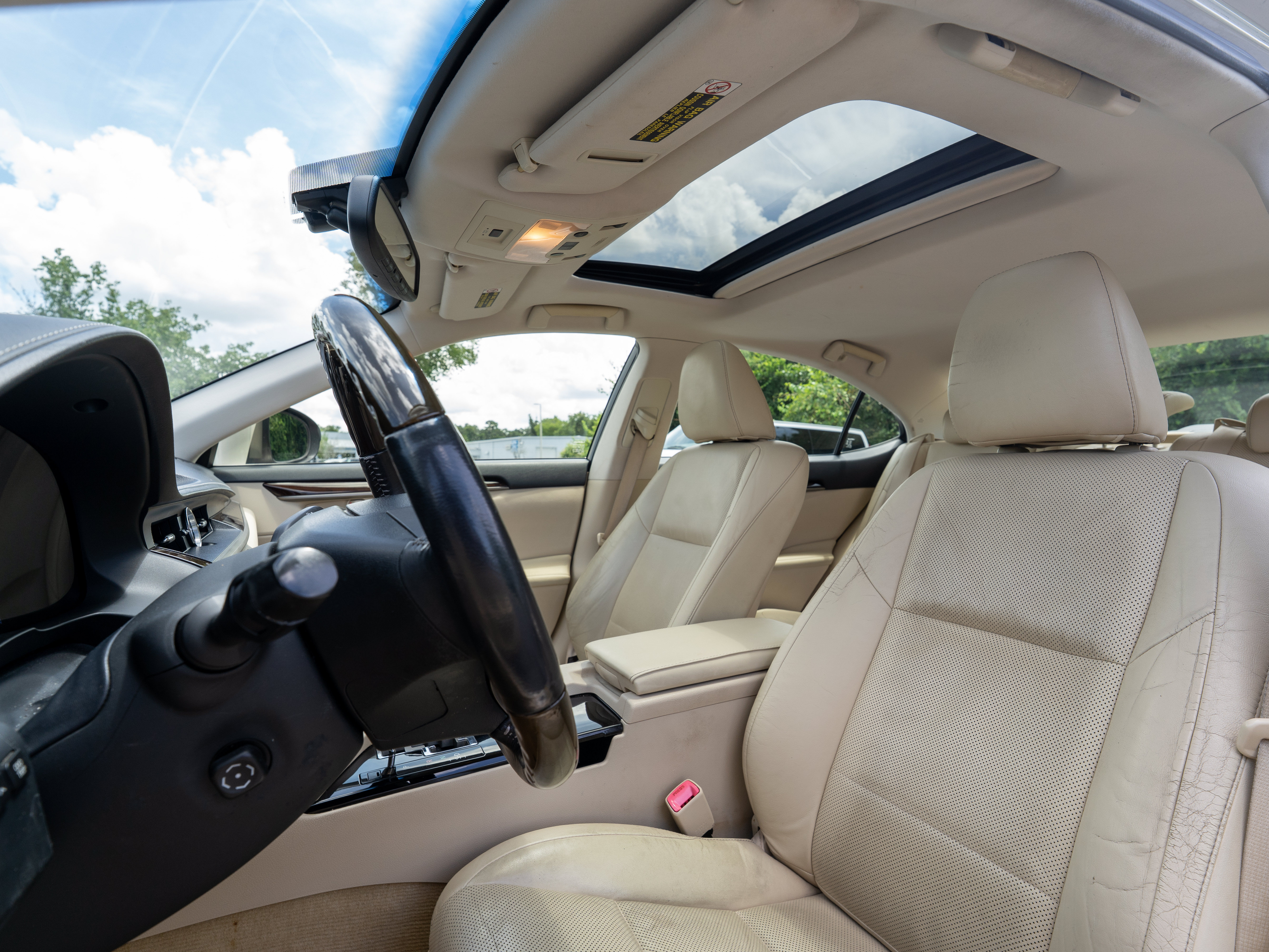 Used 2013 Lexus ES 350 w/ Luxury Pkg FWD image 9