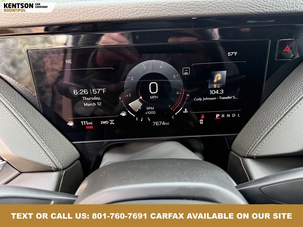 Used 2025 GMC Yukon Denali w/ Sun & Power Step Package image 17