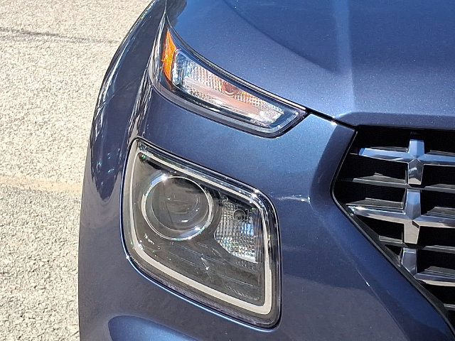 New 2026 Hyundai Venue SEL FWD image 9
