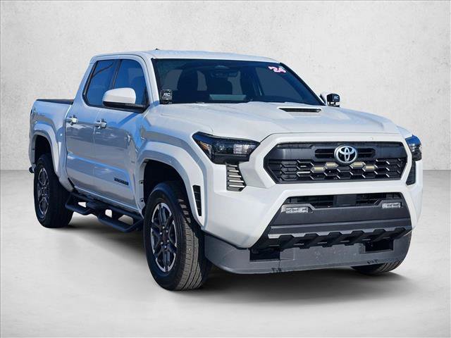 Used 2024 Toyota Tacoma TRD Sport image 3