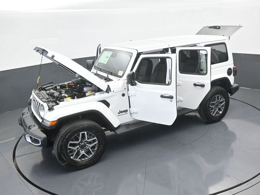 Used 2025 Jeep Wrangler Unlimited Sahara AWD/4WD image 62