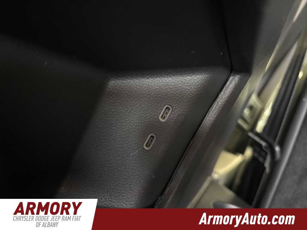 Used 2022 Volkswagen Atlas SE w/ Panoramic Sunroof Package image 33