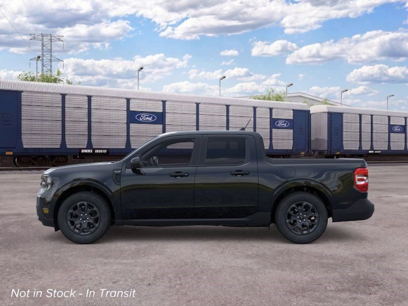 New 2026 Ford Maverick XLT w/ XLT Luxury Package AWD/4WD image 3