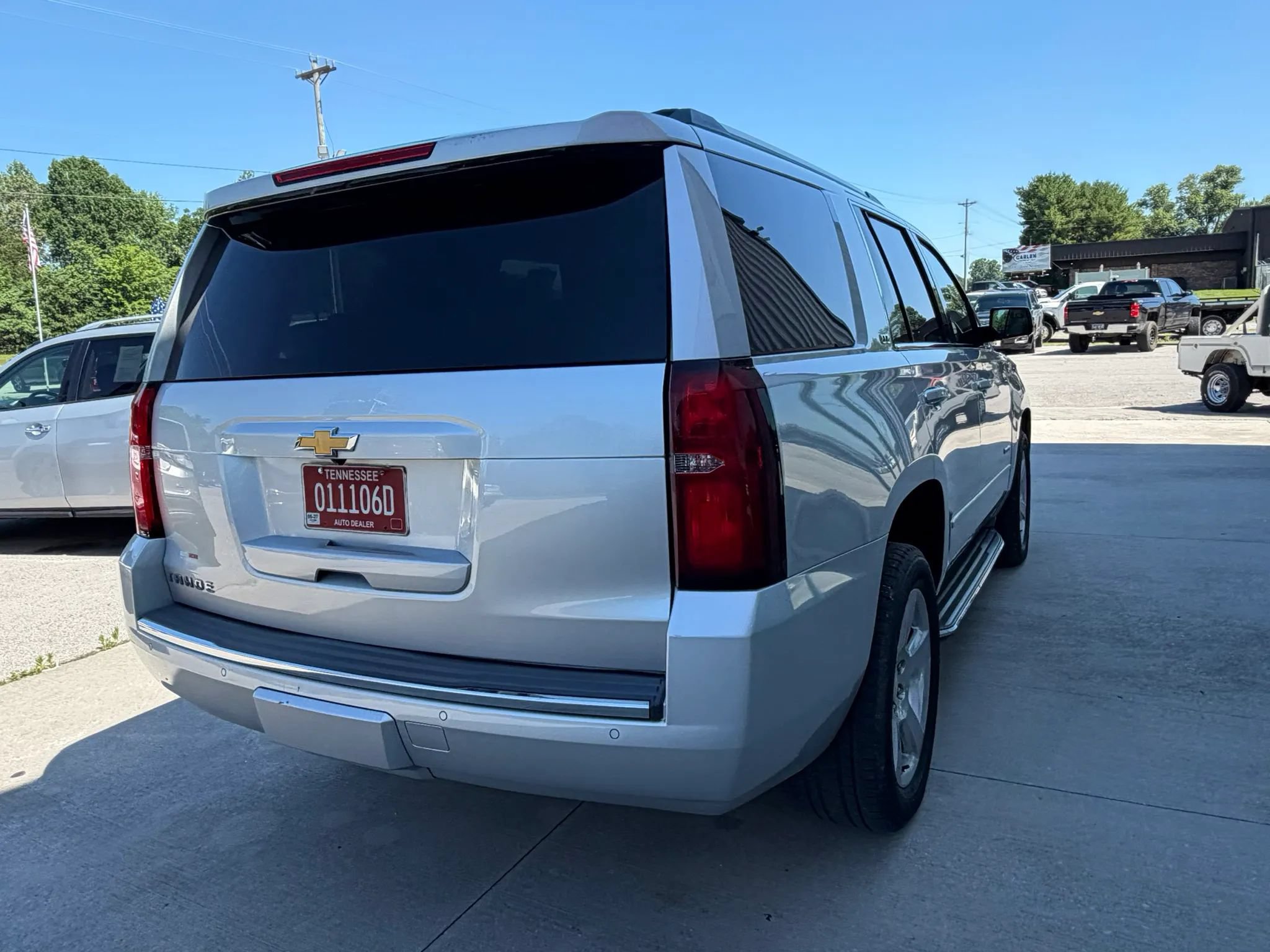 Used 2016 Chevrolet Tahoe LTZ AWD/4WD image 23