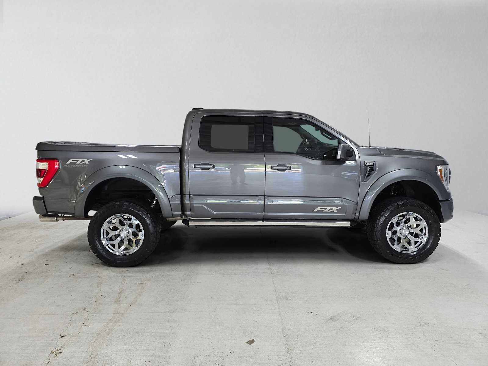 Used 2022 Ford F150 Lariat w/ Equipment Group 502A High AWD/4WD image 2