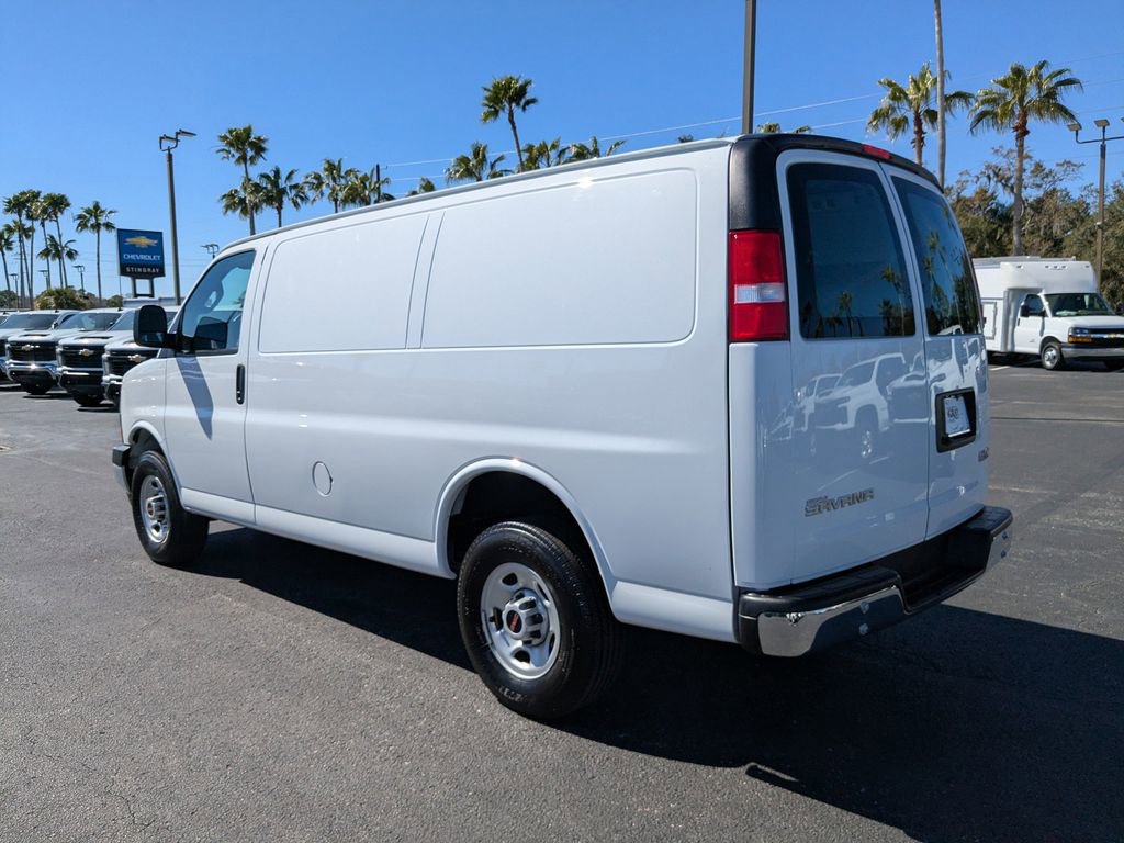 Used 2024 GMC Savana 2500 w/ Driver Convenience Package image 6