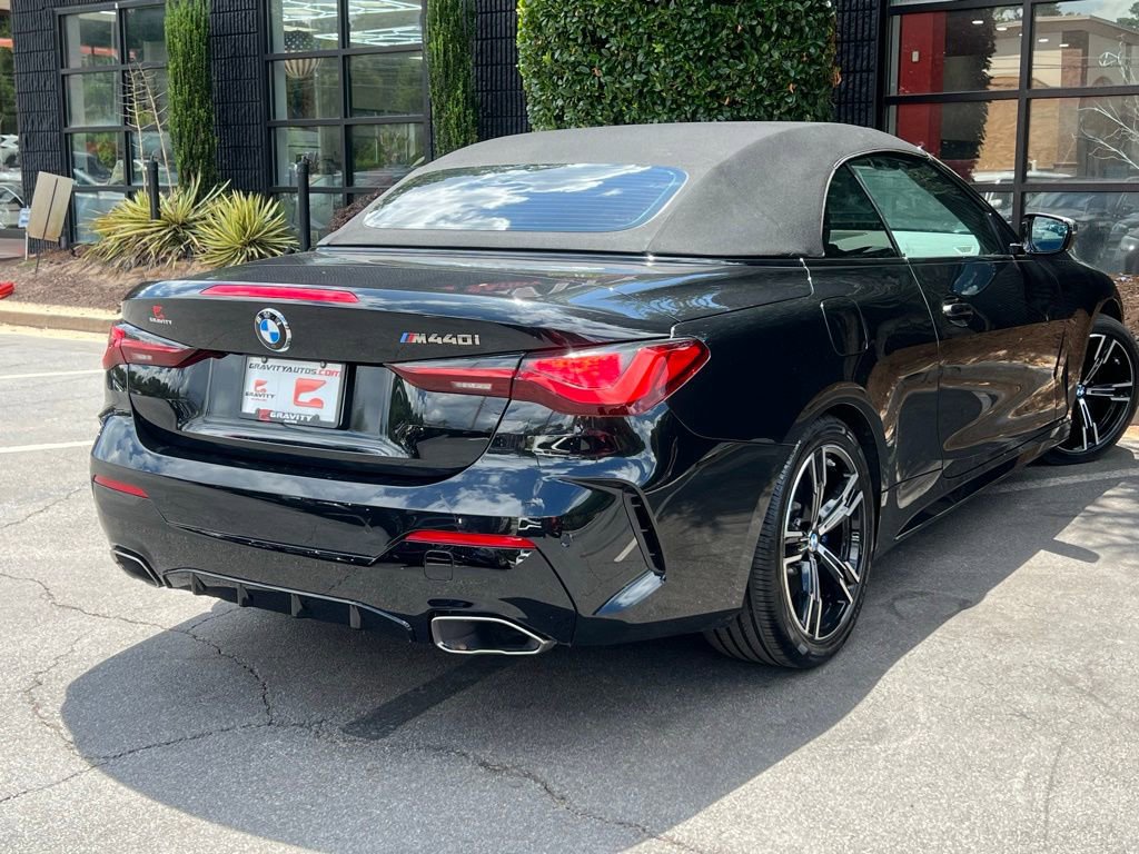 Used 2023 BMW M440i M440i w/ Premium Package image 12