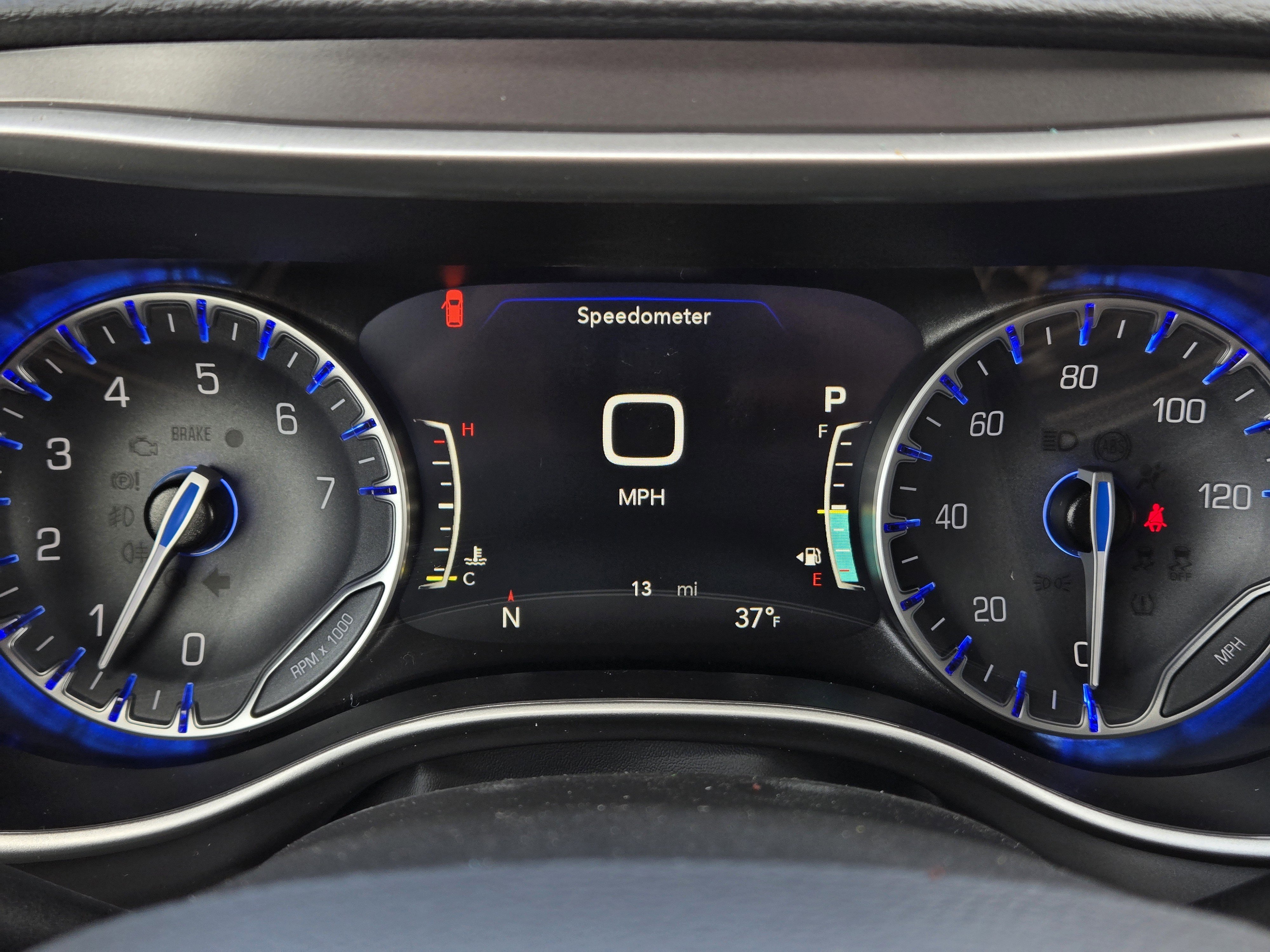 New 2026 Chrysler Pacifica Select image 8