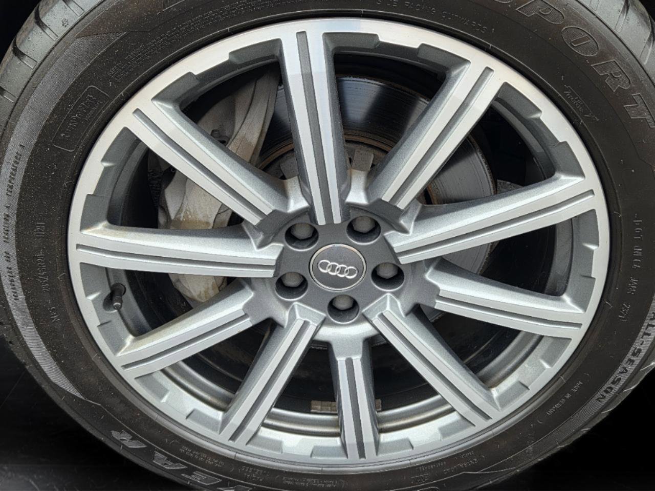 Used 2018 Audi Q7 2.0T Premium Plus w/ Premium Plus Package AWD/4WD image 41