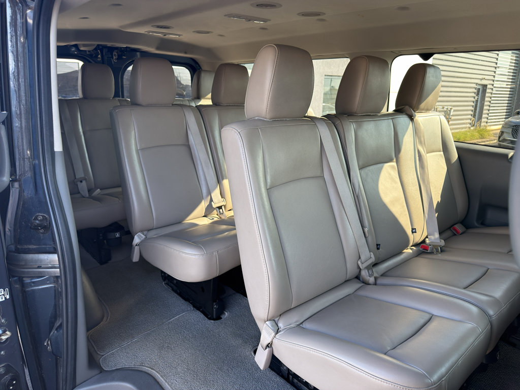 Used 2014 Nissan NV 3500 SL w/ Technology Package RWD image 7