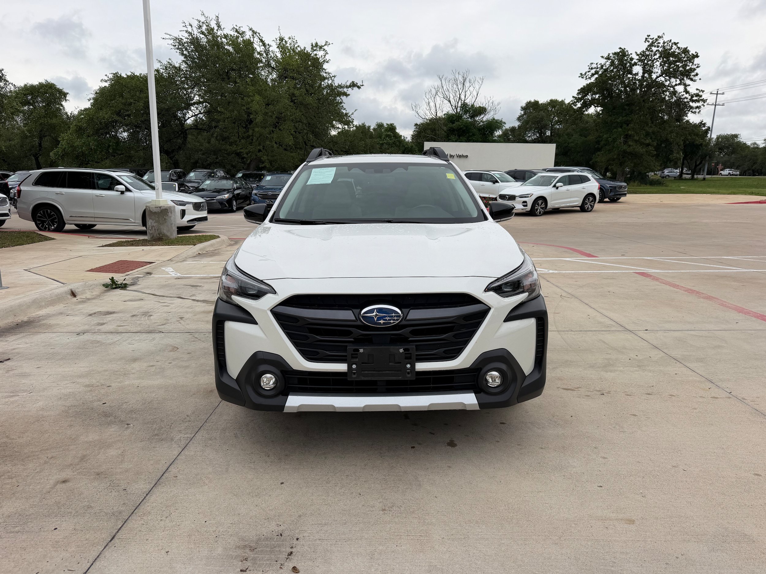 Used 2024 Subaru Outback Limited AWD/4WD image 8