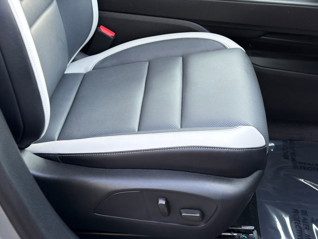 Used 2025 Honda Prologue Elite image 13