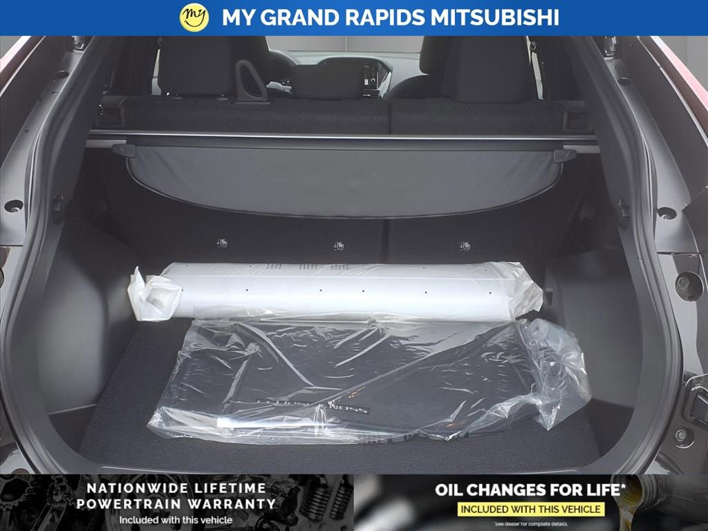 New 2025 Mitsubishi Eclipse Cross ES image 19