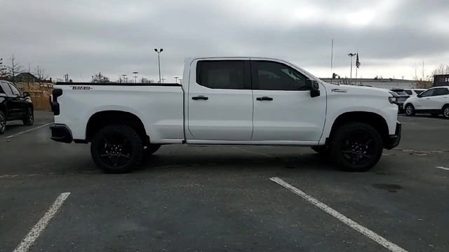 Certified 2021 Chevrolet Silverado 1500 LT Trail Boss w/ Convenience Package II image 9