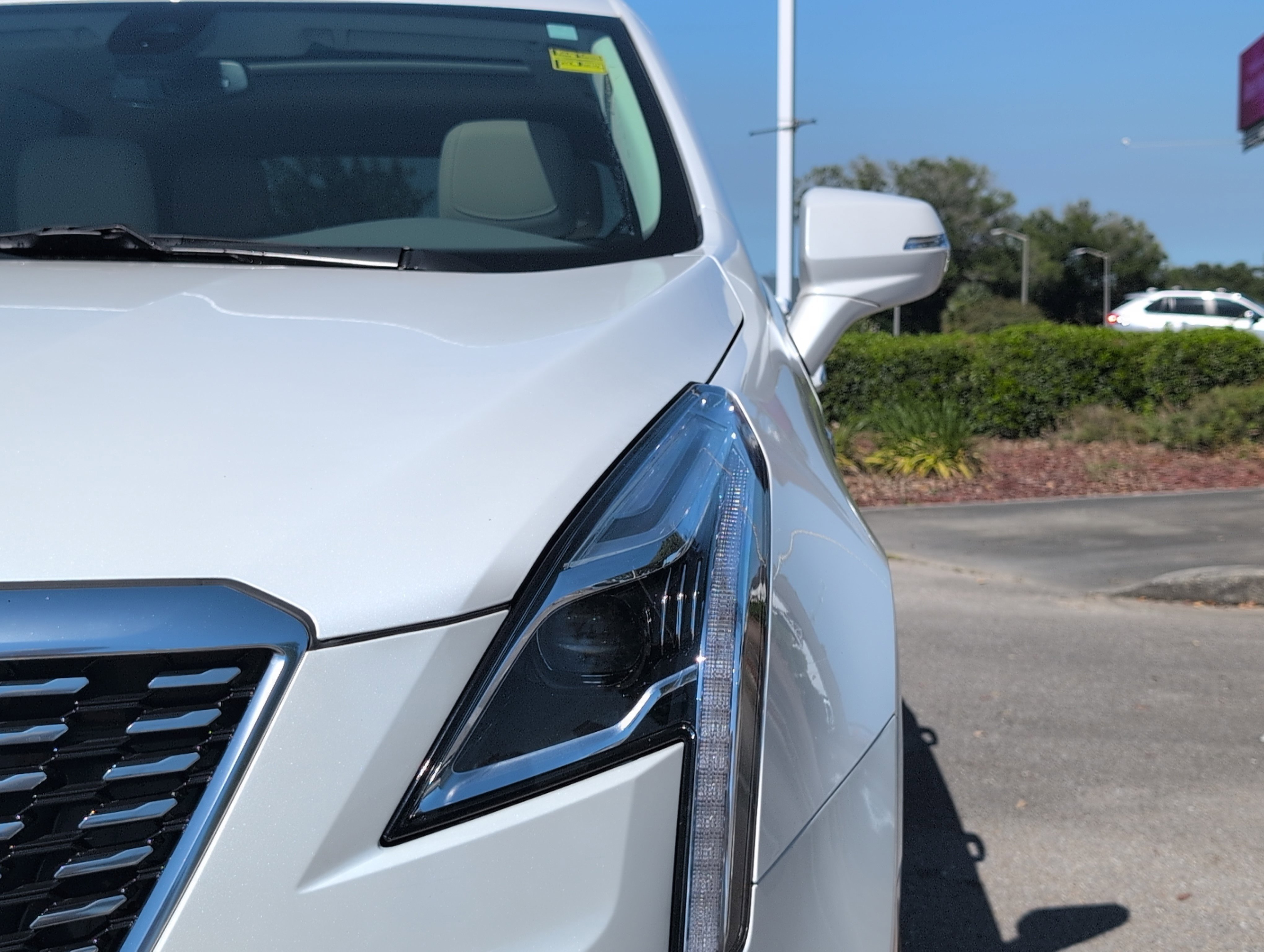 Certified 2022 Cadillac XT5 Premium Luxury FWD image 12