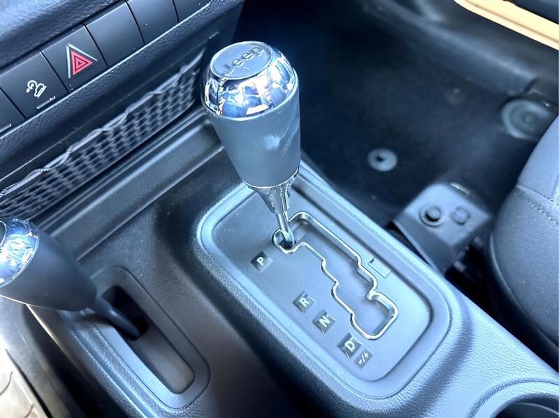 Used 2014 Jeep Wrangler Unlimited Sport w/ Quick Order Package 24S image 27