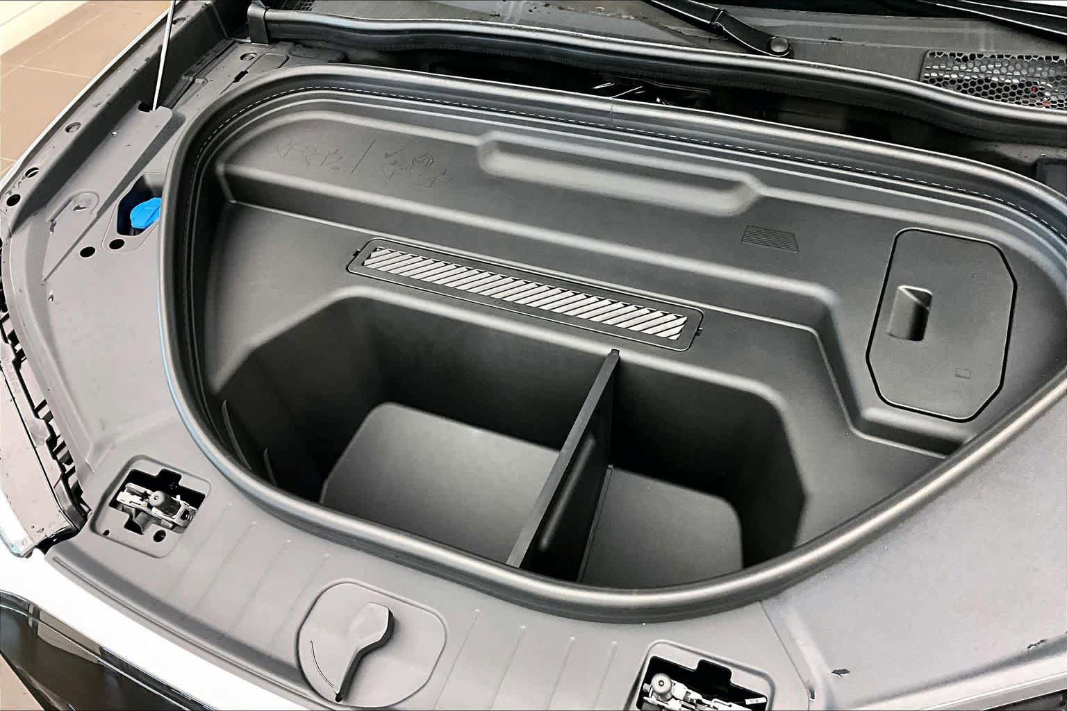 New 2027 Audi Q6 e-tron Premium Plus AWD/4WD image 17