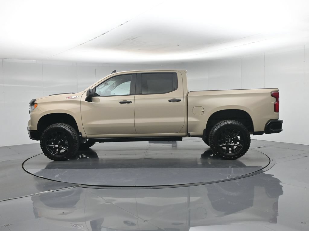 Used 2022 Chevrolet Silverado 1500 LT Trail Boss w/ Convenience Package II AWD/4WD image 32