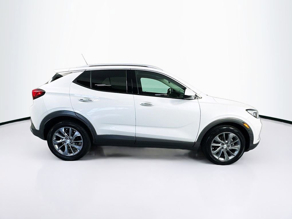 Used 2023 Buick Encore GX Essence w/ Experience Buick Package FWD image 11