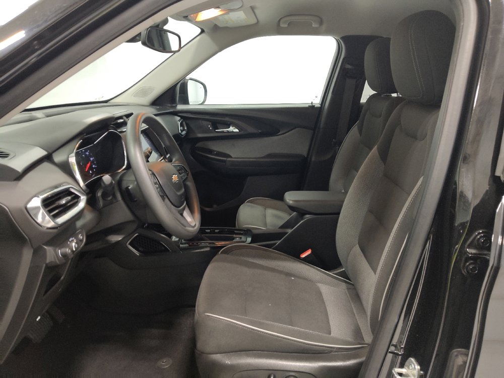 Used 2021 Chevrolet TrailBlazer LT w/ Convenience Package FWD image 17