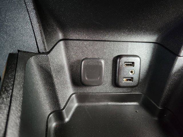 Used 2017 Chevrolet Volt LT w/ Comfort Package image 25