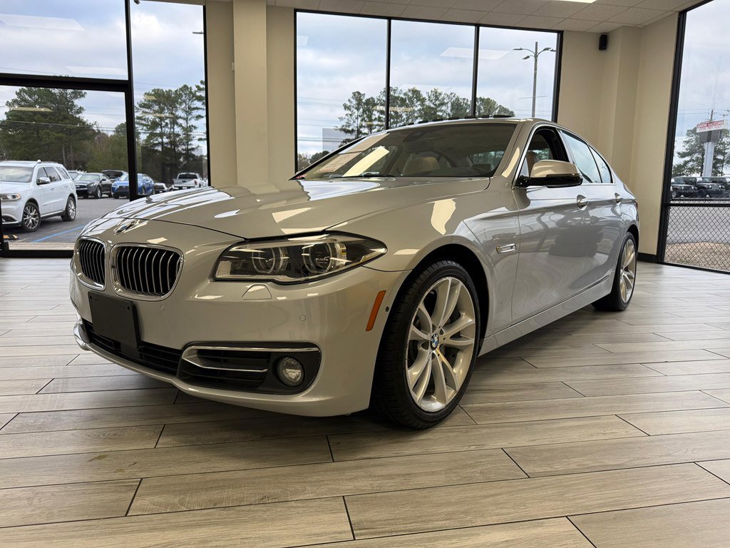 Used 2015 BMW 535i Sedan image 3