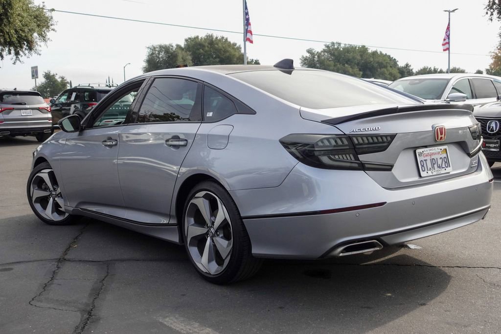 Used 2020 Honda Accord Touring image 9