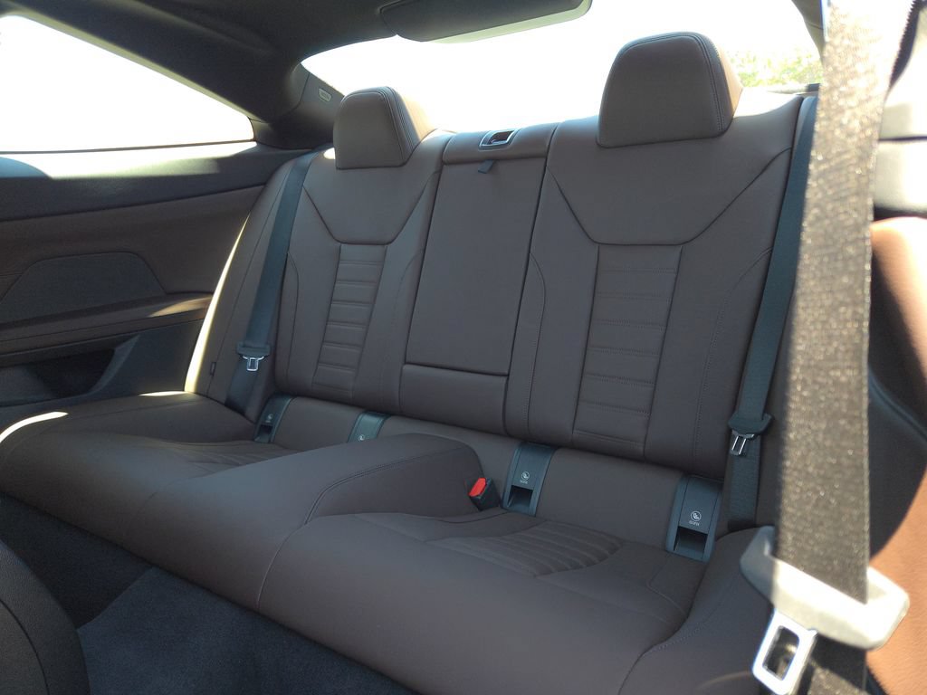 Used 2026 BMW 430i Coupe w/ Premium Package RWD image 9