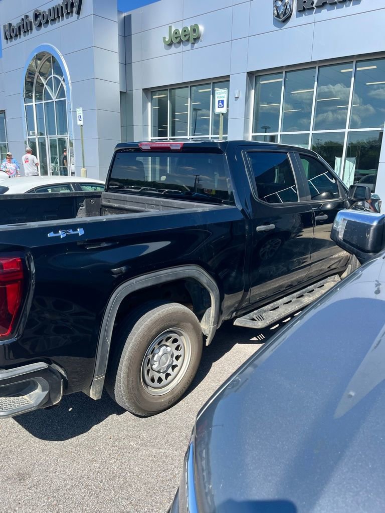 Used 2026 GMC Sierra 1500 Pro w/ Pro Value Package image 8