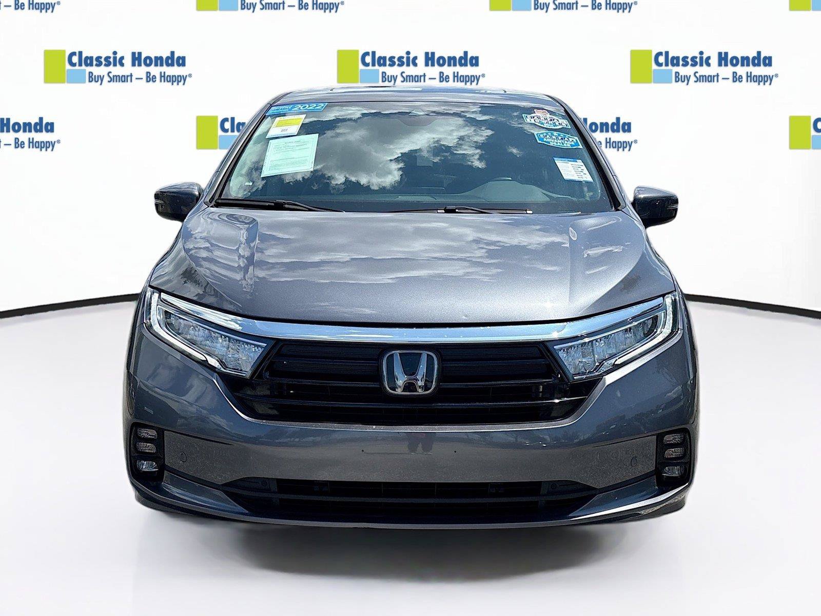Certified 2022 Honda Odyssey Touring image 2