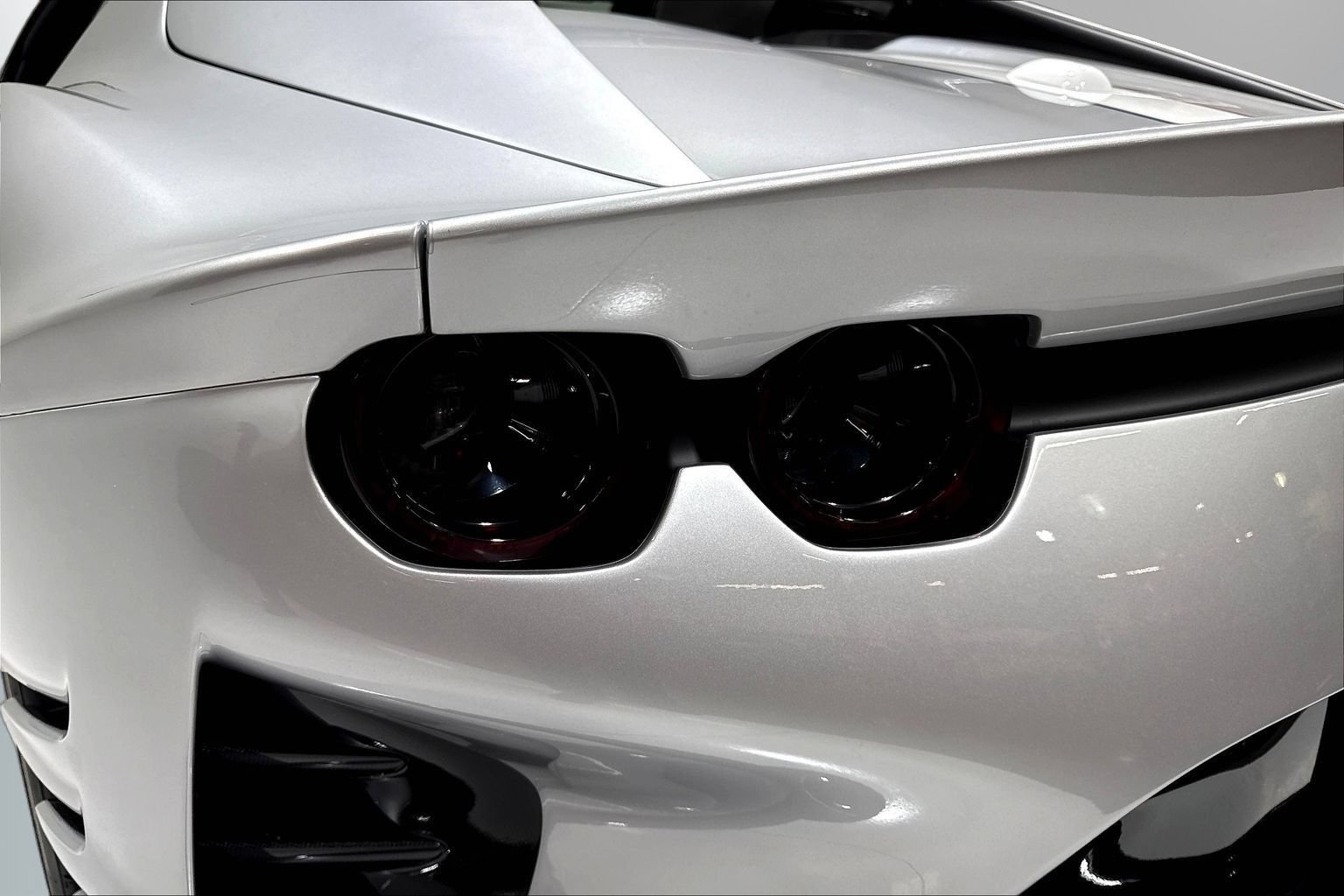 Used 2023 Ferrari 812 Competizione A RWD image 20