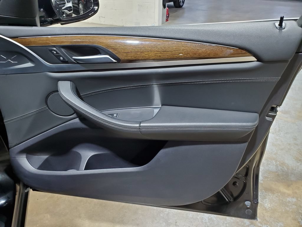 Used 2019 BMW X3 xDrive30i w/ Driving Assistance Package AWD/4WD image 16