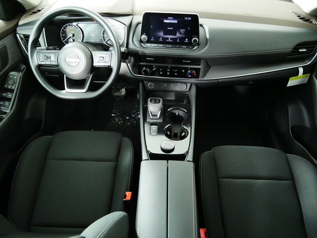 Used 2023 Nissan Rogue S image 22