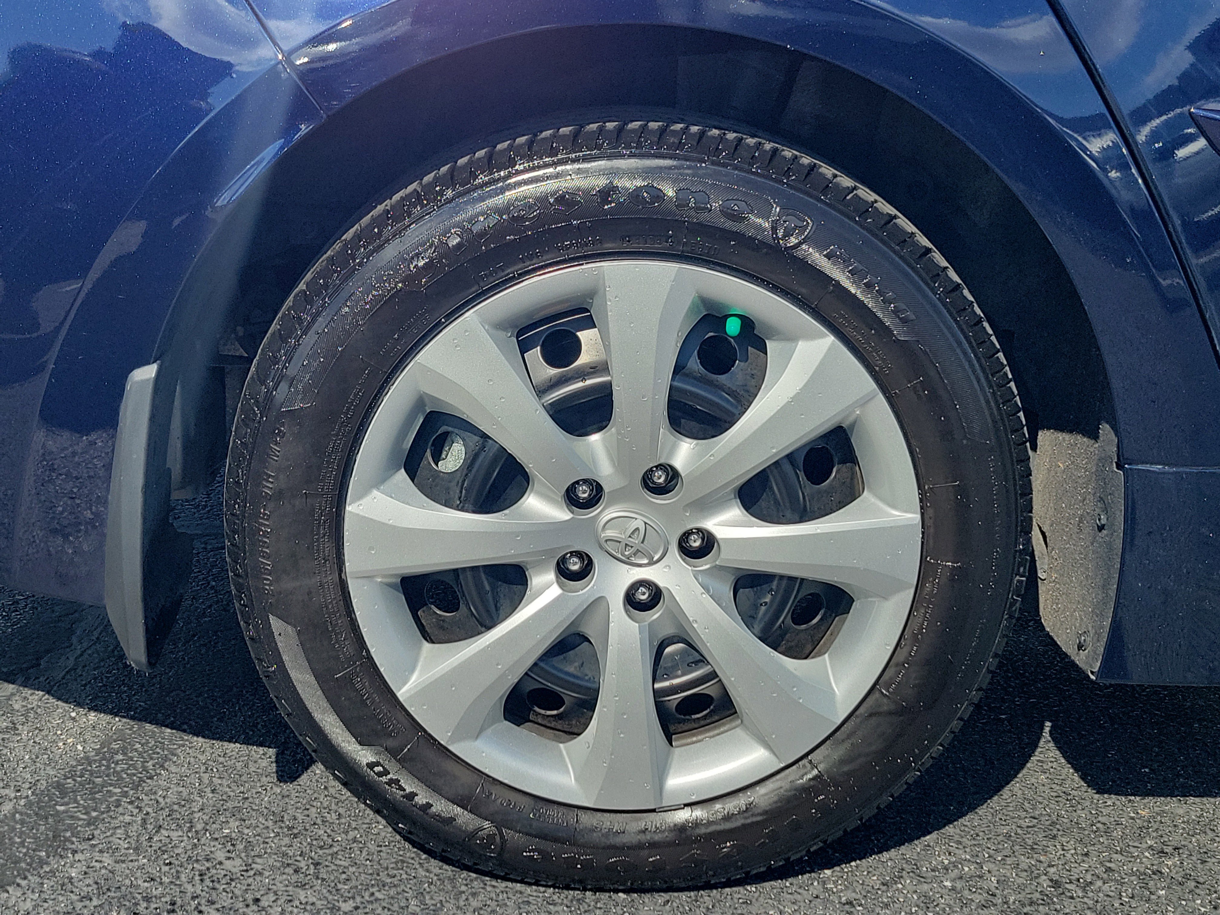 Certified 2025 Toyota Corolla LE FWD image 6