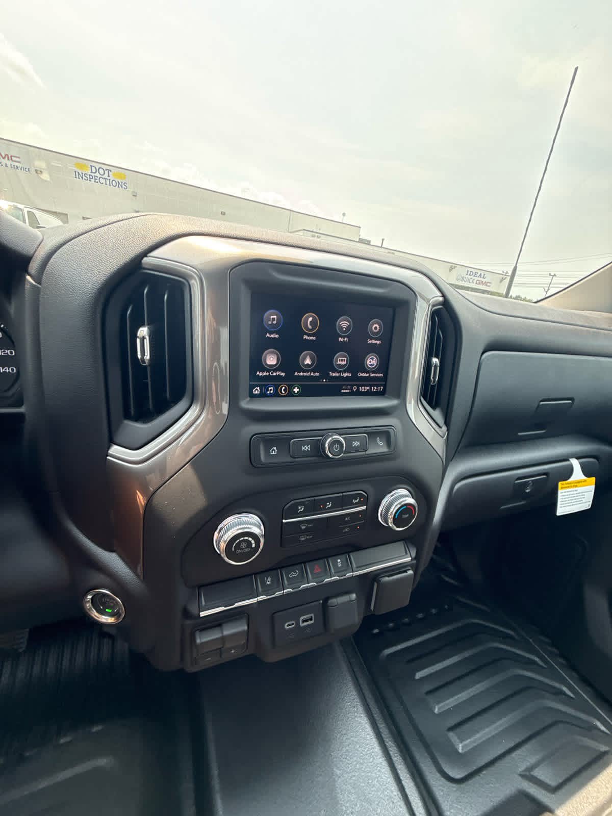 New 2026 GMC Sierra 2500 Pro w/ Convenience Package AWD/4WD image 23