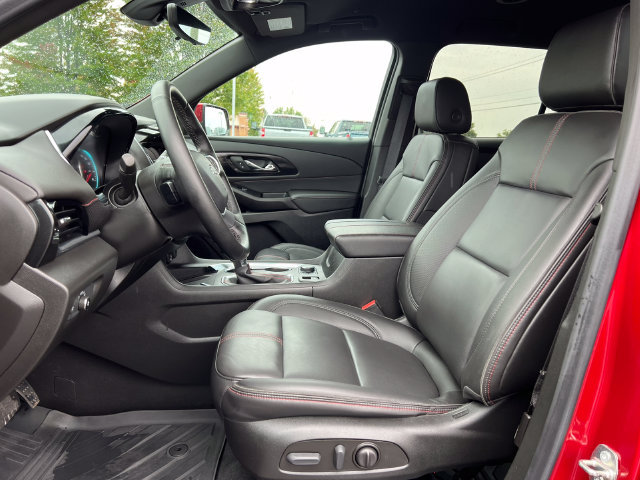 Used 2023 Chevrolet Traverse RS AWD/4WD image 4