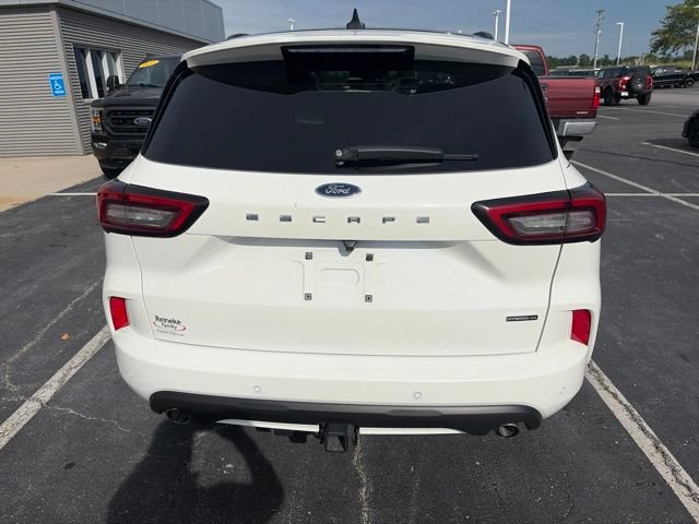 Used 2024 Ford Escape ST-Line Elite w/ Premium Technology Package AWD/4WD image 12