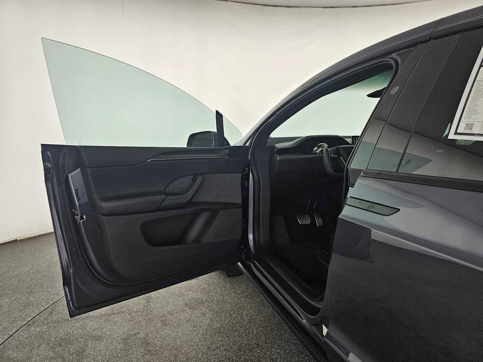 Used 2022 Tesla Model X image 20