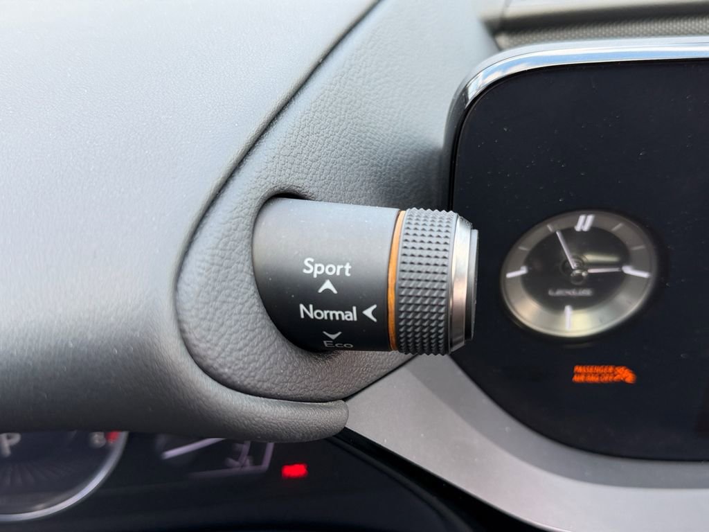 Used 2022 Lexus ES 350 350 w/ Premium Package image 29