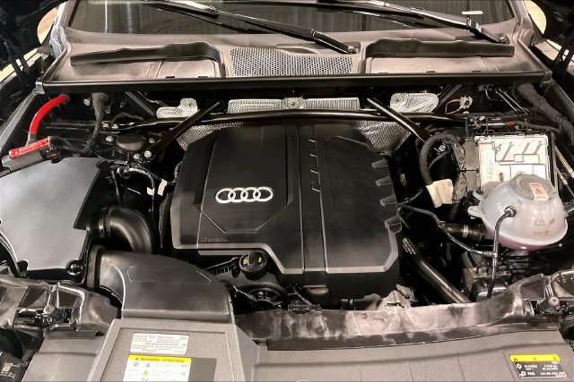 Certified 2024 Audi Q5 2.0T Premium Plus w/ Premium Plus Package AWD/4WD image 10